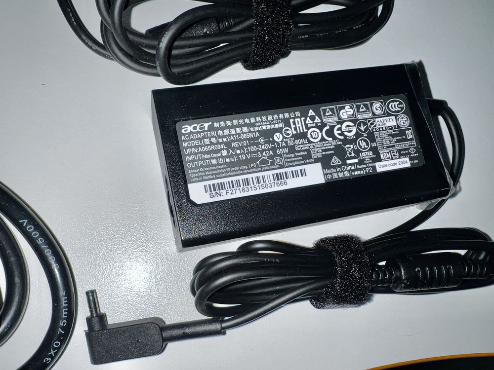 Адаптер 45-65W Acer Spin Switch Aspire 3.0x1.0 mm 2,37A 3,42A 19V блок