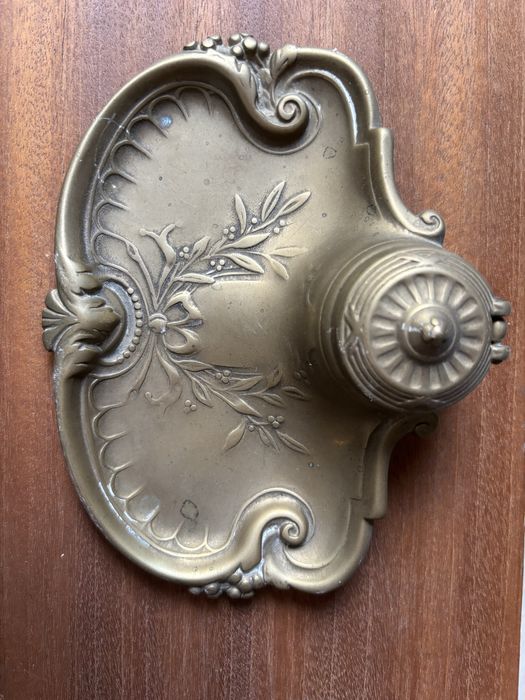 Tinteiro antigo, muito bonito e em bom estado