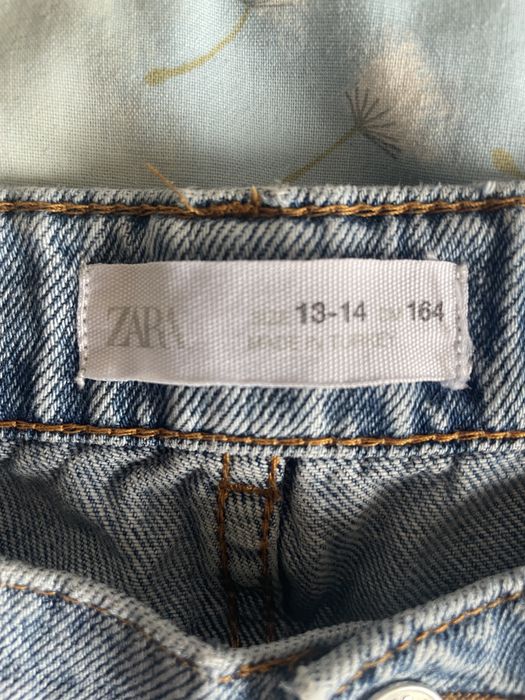 Jeans rasgadas de criança Zara