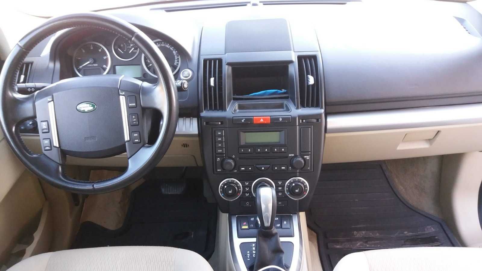 Land Rover Freelander 2,2012 год,автомат,2.2 дизель,полный привод