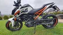 KTM DUKE 125 naked abs road