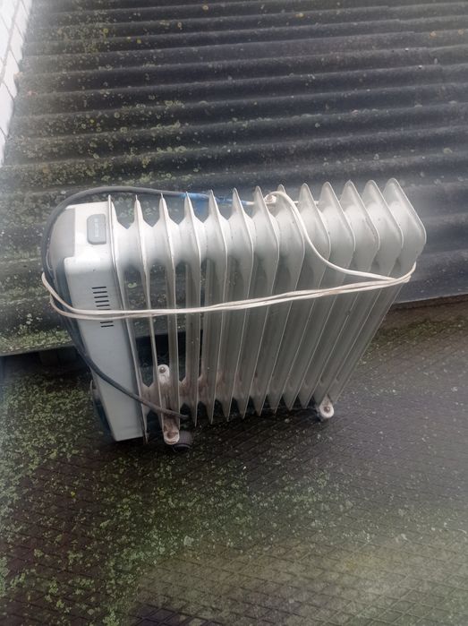 Масляний радіатор.