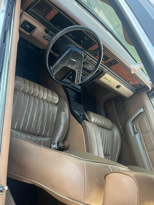 Ford Thunderbird 1984 V8