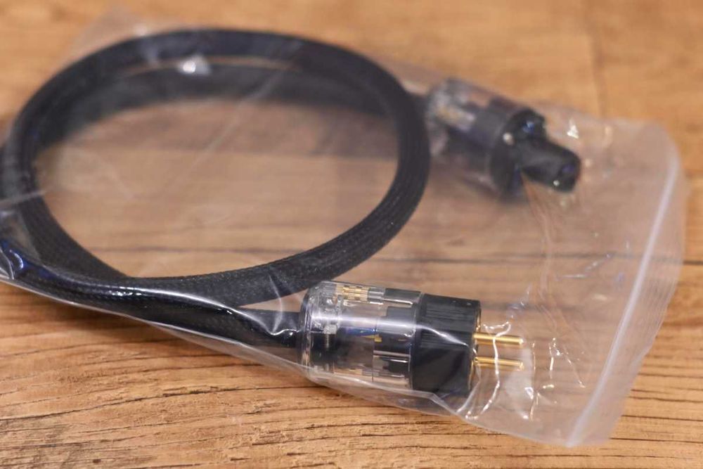 Przewód kabel zasilający audio Schuko - IEC 1m nowy