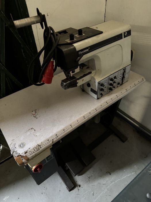 Maquina de orlar microfolder