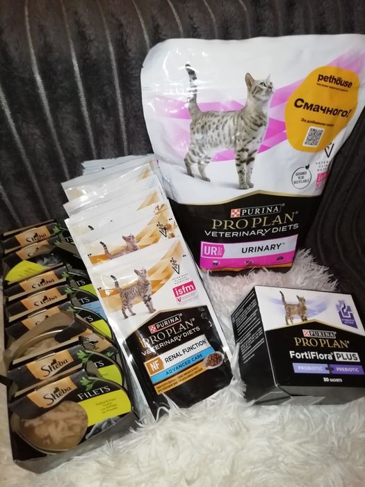 Набір  кормів сухих вологих Purina, sheba котів