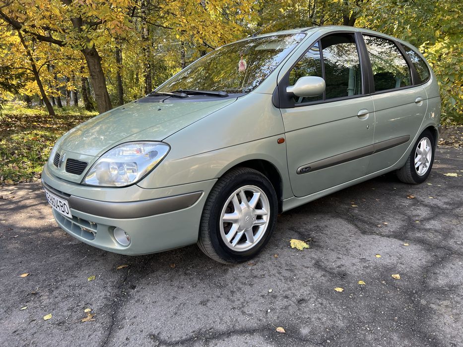 Рено сценик 2003 года