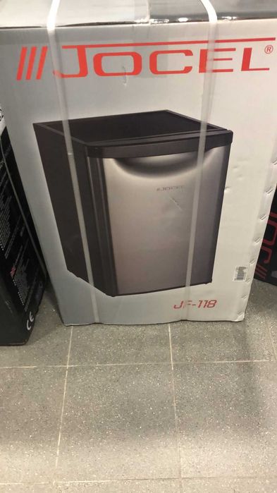 Frigorífico - Frigobar  122 litros inox e preto Jocel