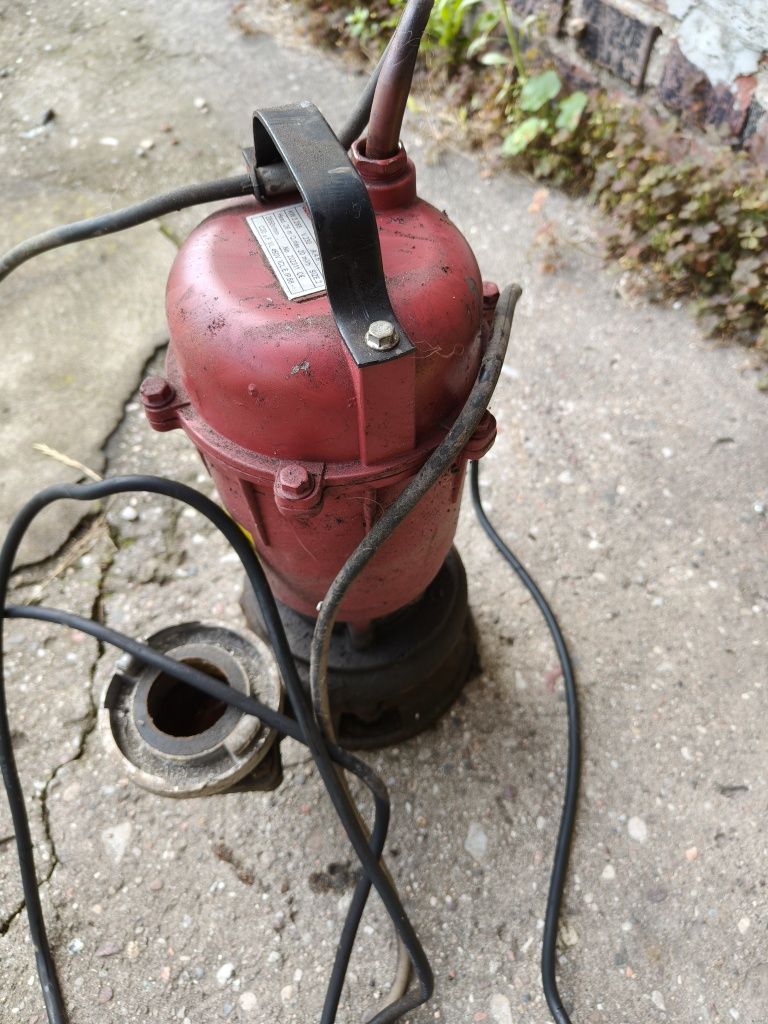 Sprzedam pompę do wody