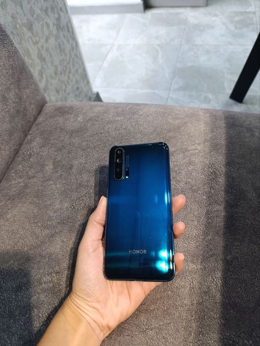 Продам телефон Honor 20 PRO