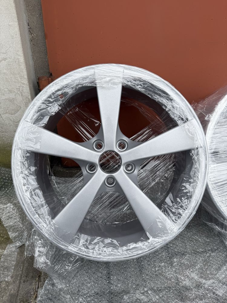 Sprzedam  Felgi 5x110 r18 vectra c