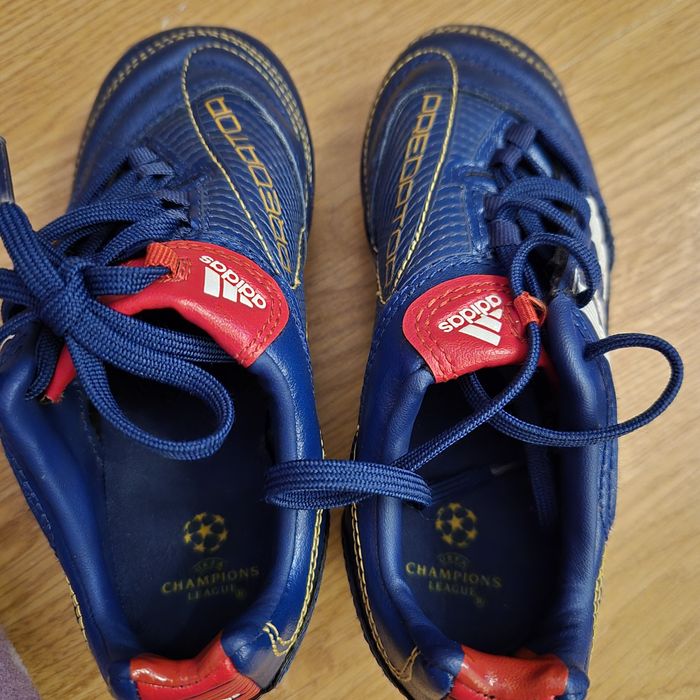 Buty Adidas do piłki nożnej