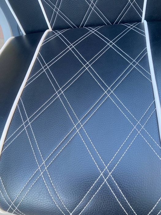 Перукарське барберське крісло