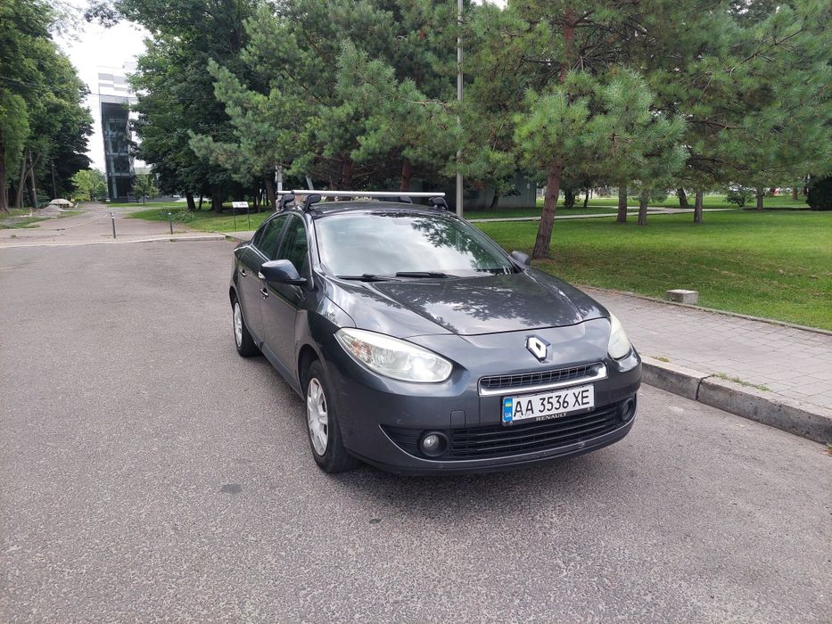 Рено Флюенс 2011р. 1.6 автомат, газ/бензин
