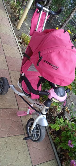 Велосипед триколісний з батьківською ручкою