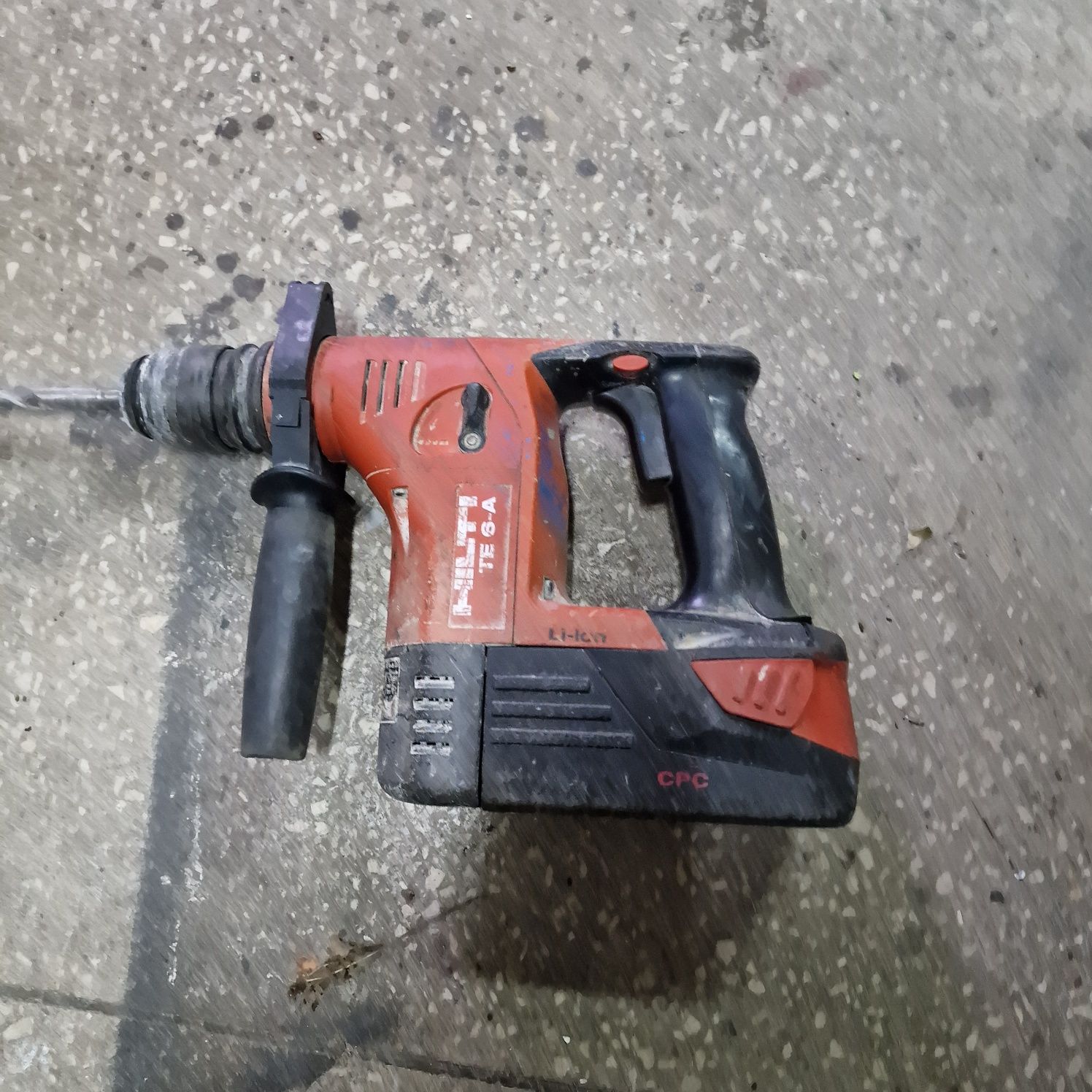 Mlotowiertarka hilti te6a