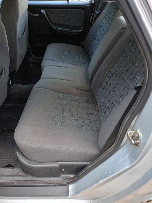 Мазда 626 1.6 хетчбэк GC