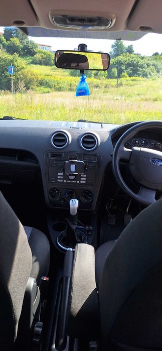 Ford Fusion 1.4 benzyna 2008r. Niski przebieg tylko 153 tys. Anglik!