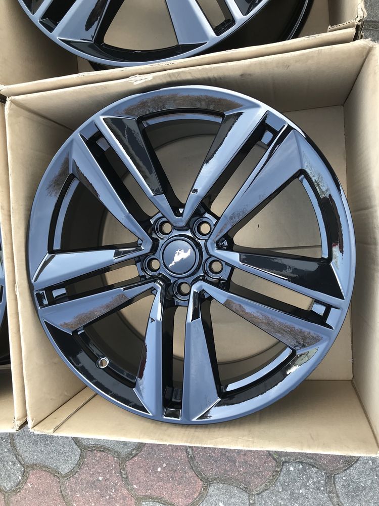 Felgi Ford Mustang 19 cali oryginalne idealne 5x114.3 alufelgi czujnik