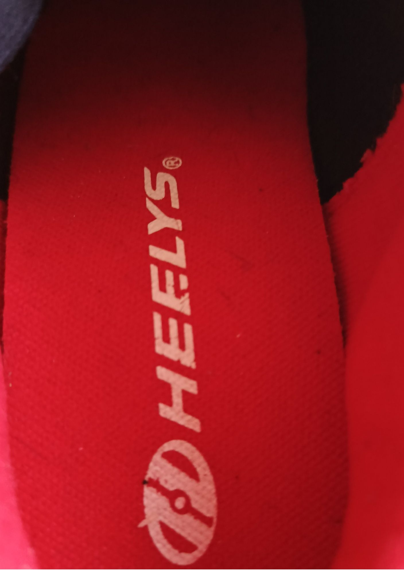 Кроссовки HEELYS,р 32,250грн.