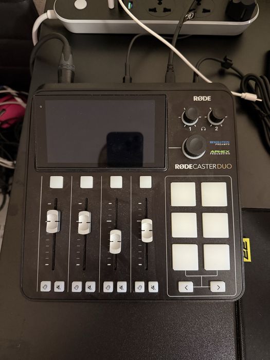 Мікшер Rode caster duo black