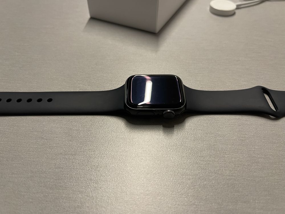 Apple watch SE space gray 40 mm