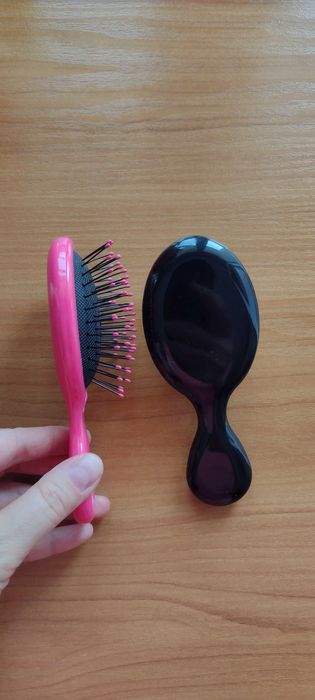 Wet Brush Original Mini szczotki do włosów - 2 sztuki różowa i czarna