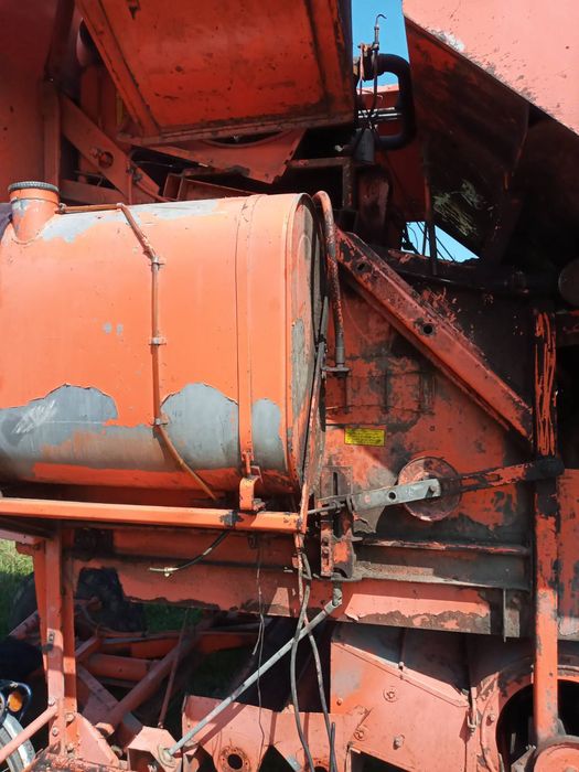 Комбайн Dronningborg 1250