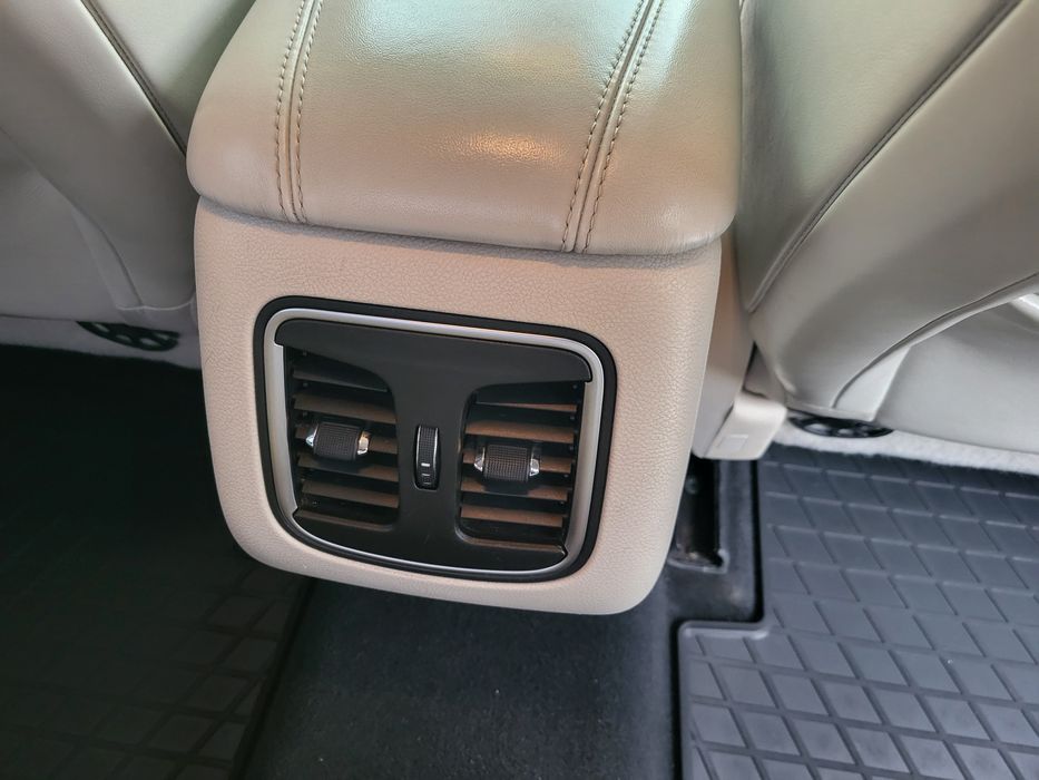 Продаж-Обмін Chrysler 200C