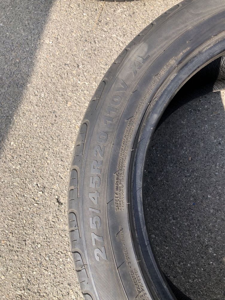 Продам комплект летней резины 275/45R20