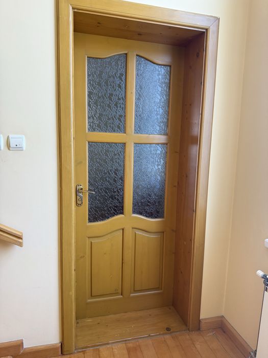 Продам двері деревяні (сосна)