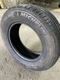 Шини Michelin 235 65R/16C