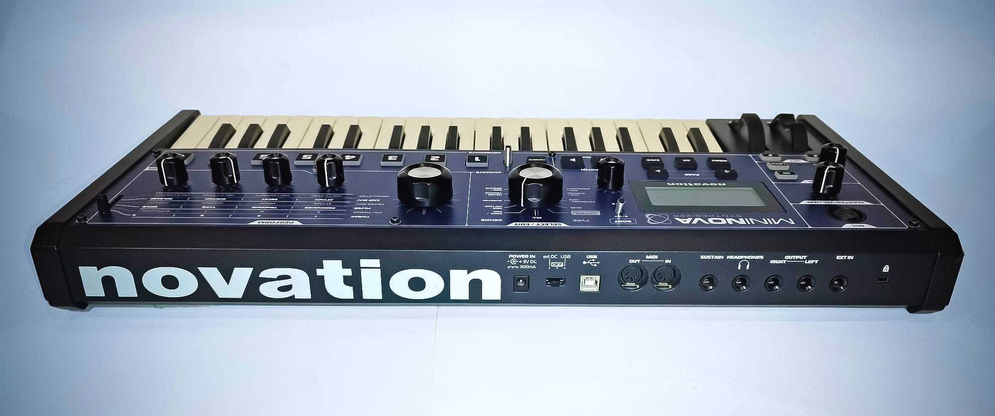 Novation Mininova - Синт, цифро-аналоговий, вокодер, процесор ефектів