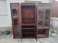 Móvel Vitrine Madeira Mogno