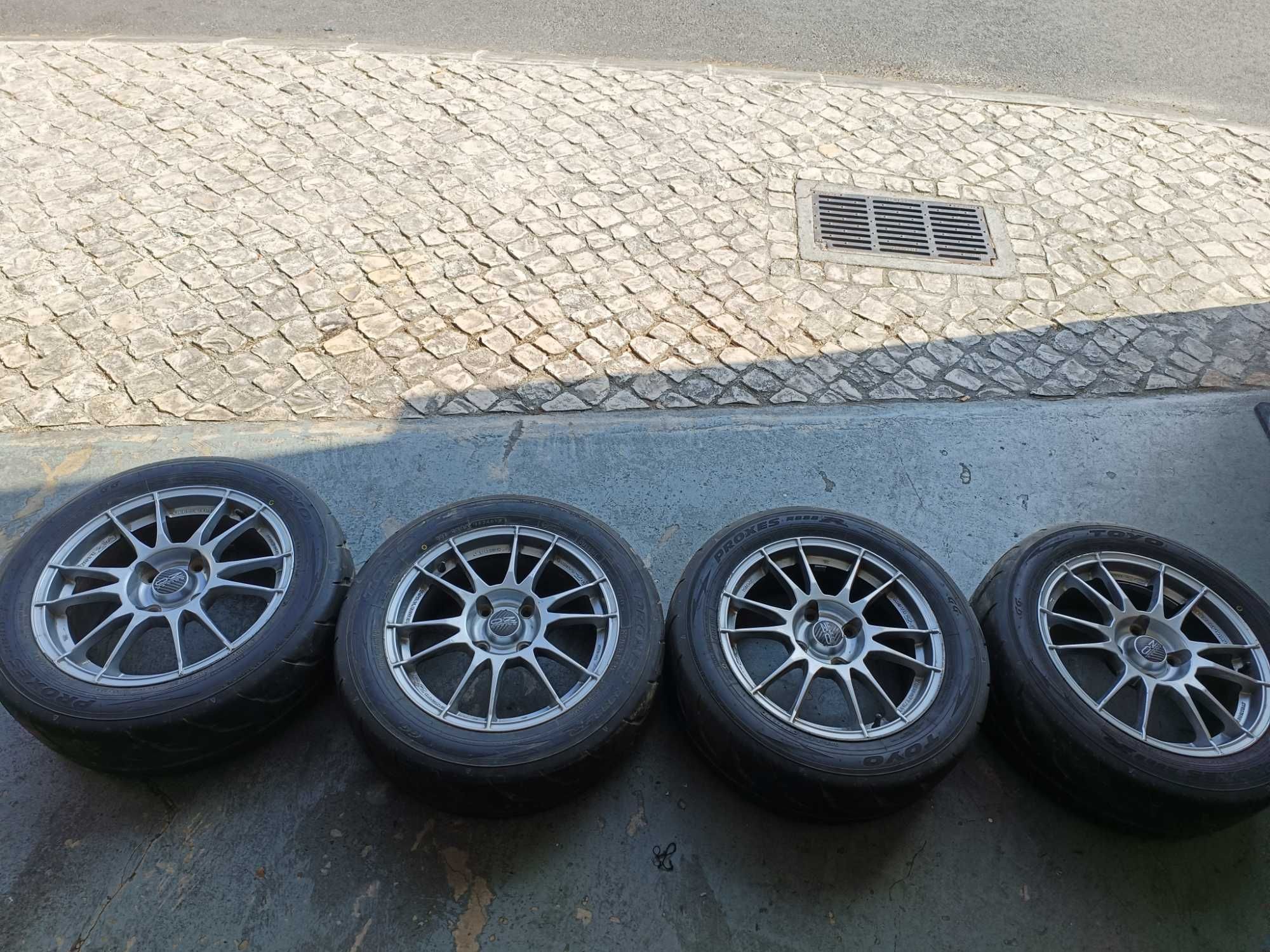 OZ Ultraleggera 16" c/Toyo Proxxes R888R