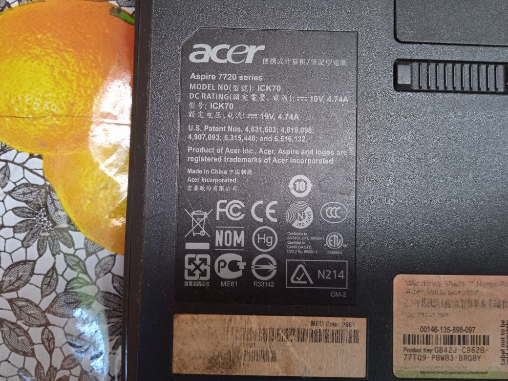 Ноутбук Acer полу робочий только нет жорсткого дика