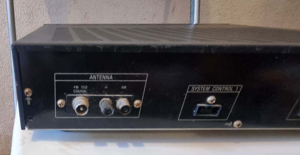 Equalizador  Sony faz parte de uma Aparelhagem Sony  de Elementos