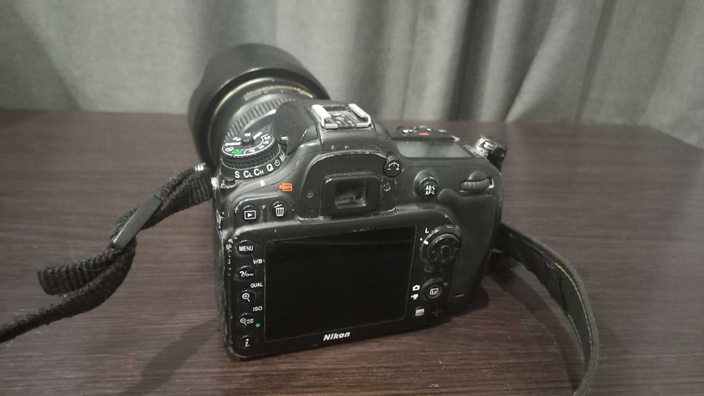 Nikon D7100 + AF-S NIKKOR 17-55 1:2.8G ED