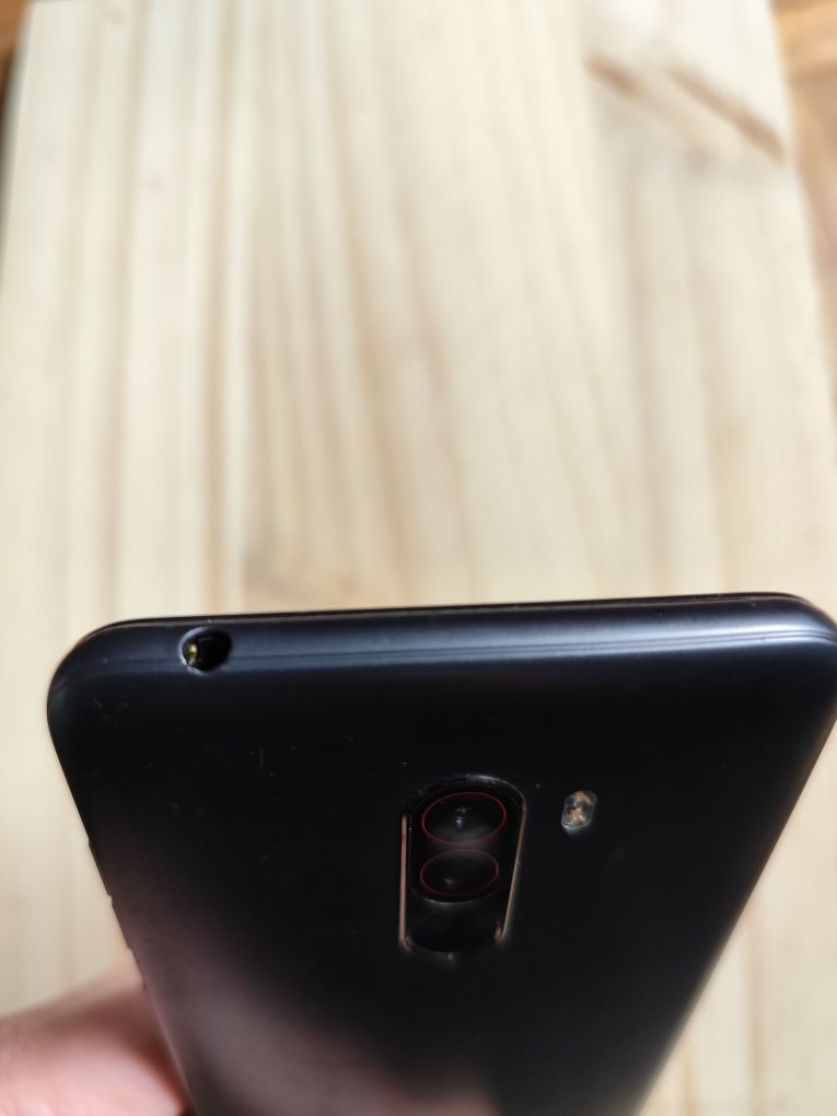Smartphone Pocophone POCO F1 128Gb Xiaomi