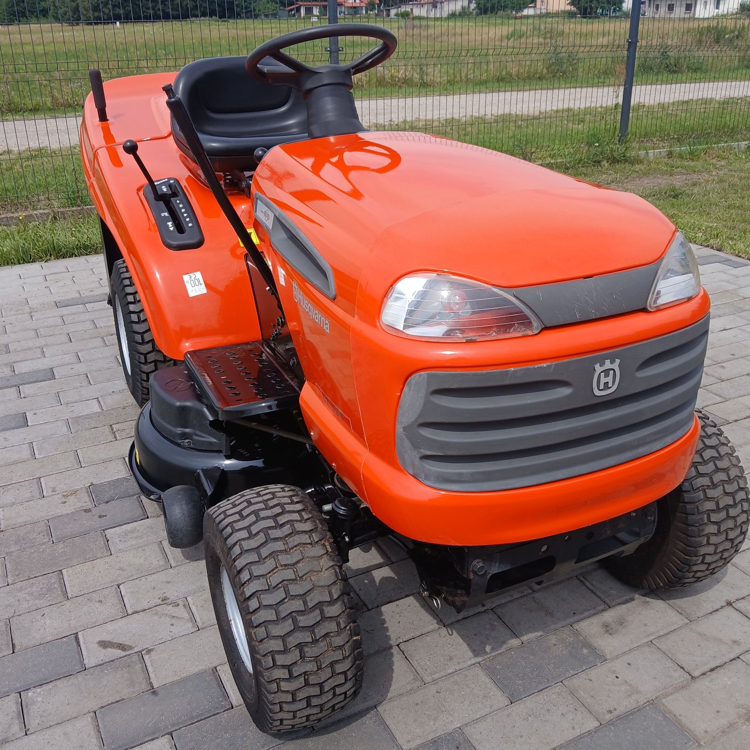 Traktorek kosiarka  Husqvarna CT 131 Manual  Gwarancja  Dowóz