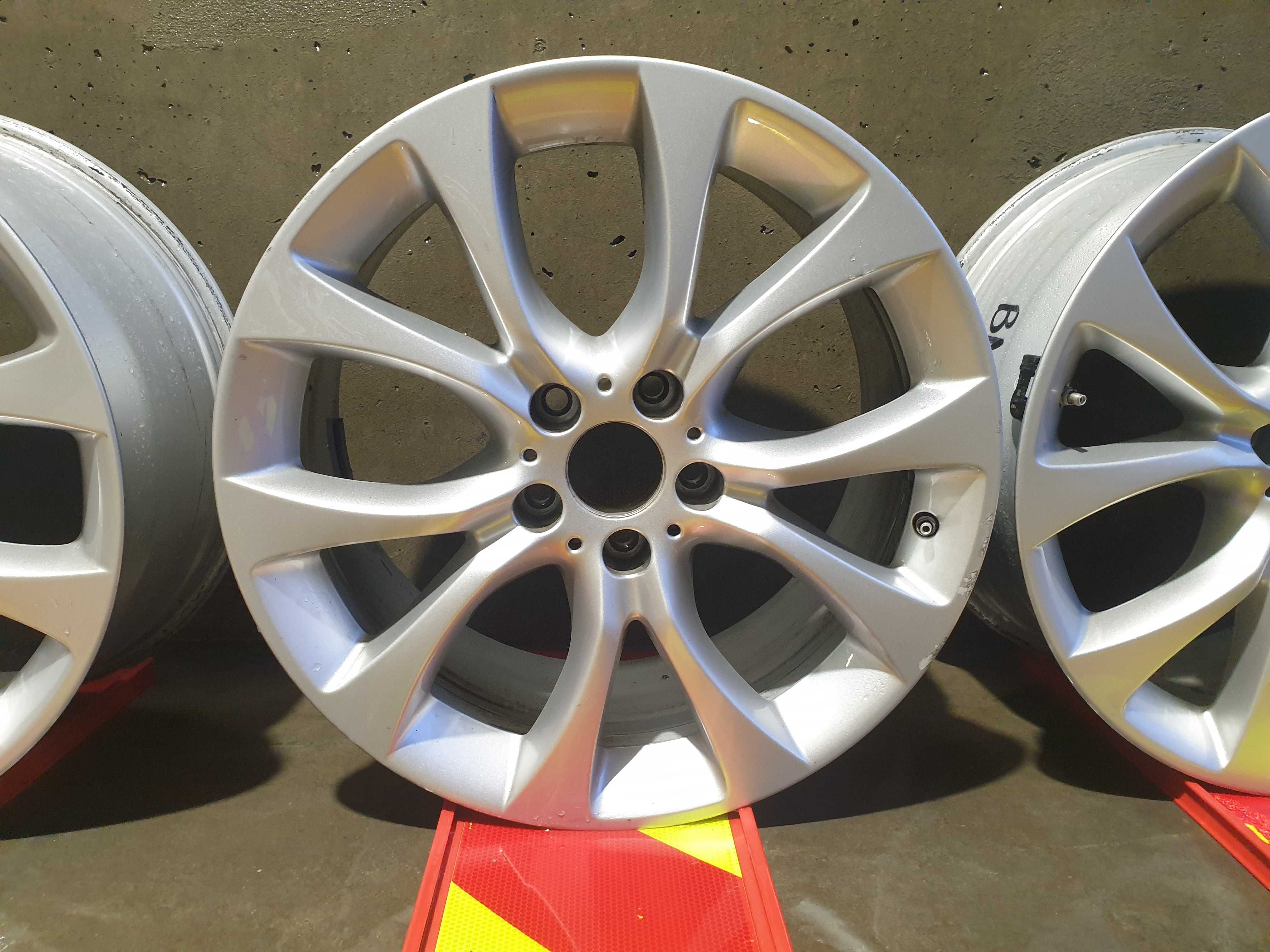 Oryginalne felgi 19" BMW X5 F15 X6 F16 TPMS