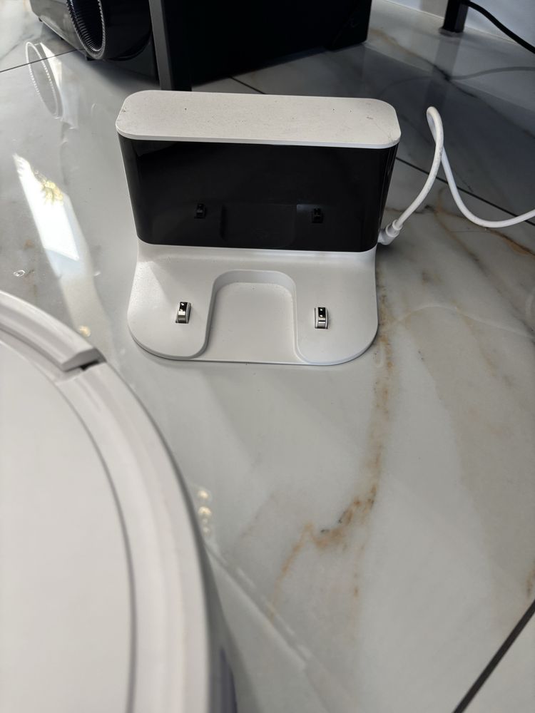 Robot sprzatajacy XIAOMI VACUUM E10.