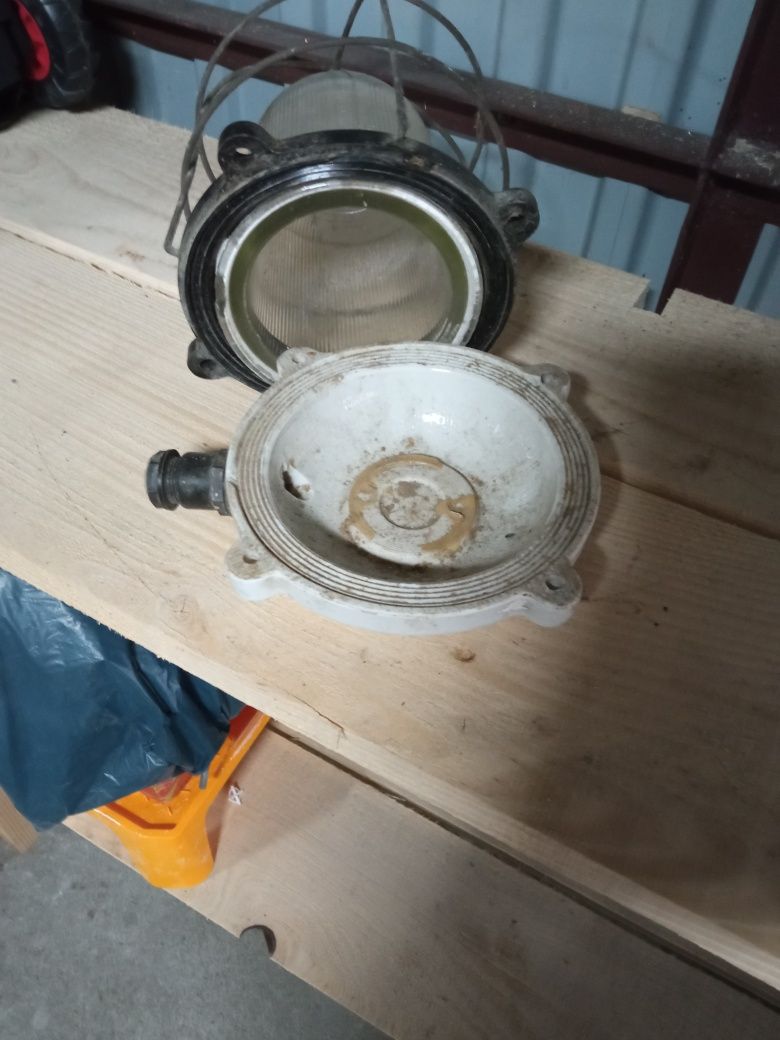 Klosze do lamp lofty