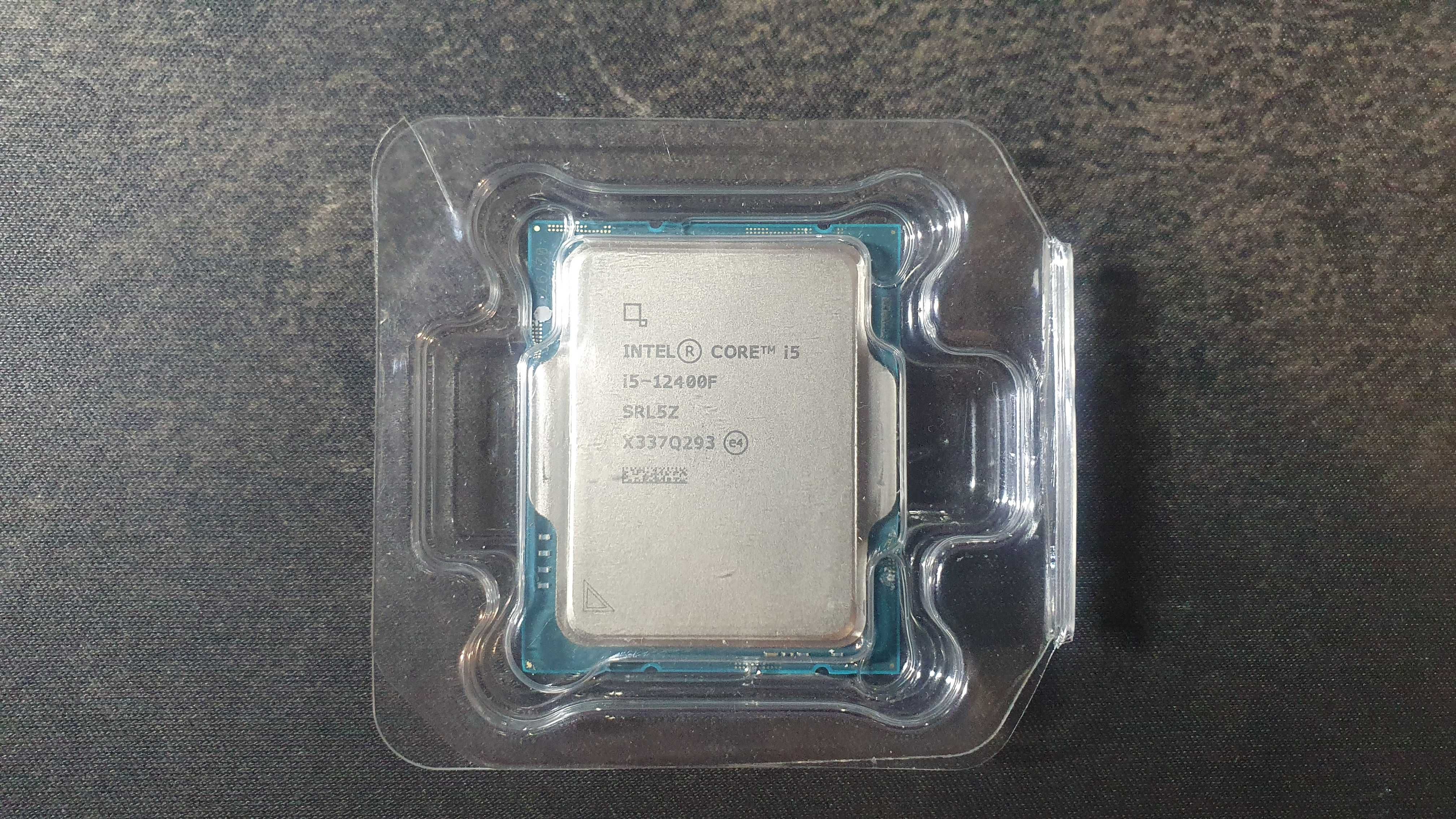 Процесор INTEL Core i5 12400F