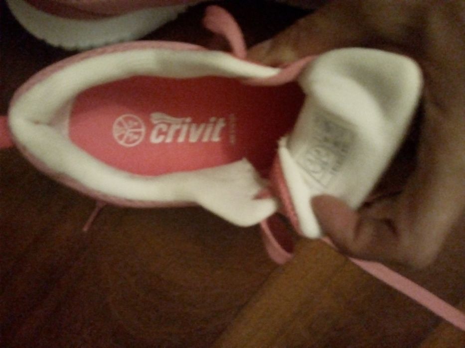 Ténis rosa claro 37