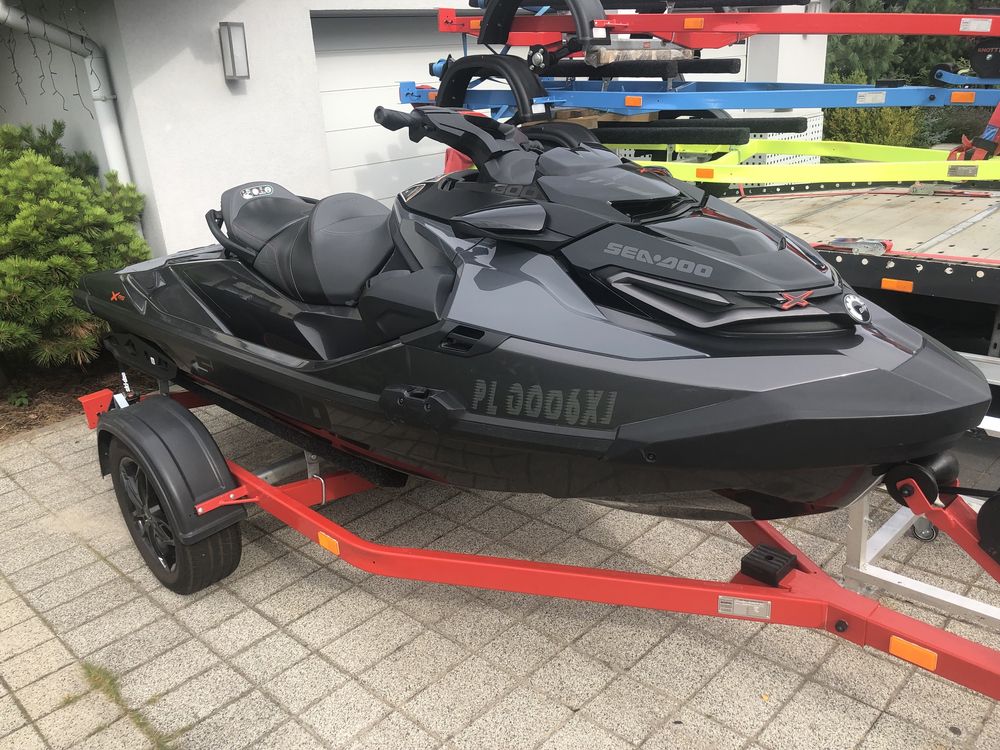 Skuter wodny Sea Doo RXT 300 Black faktura VAT 23