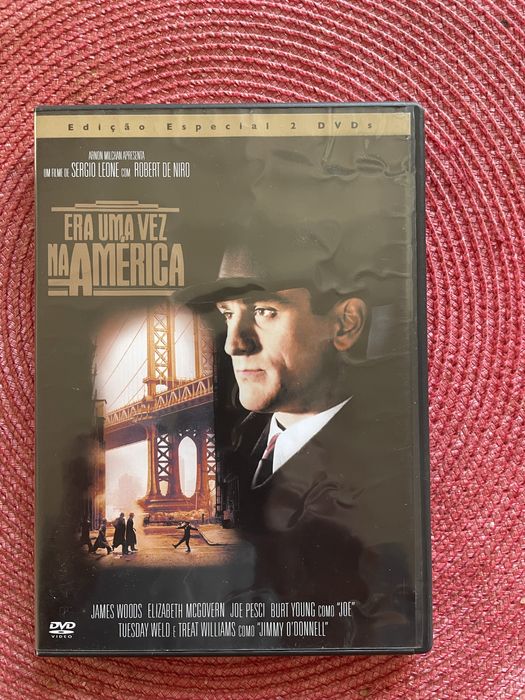 Filmes de culto (raros) - de autor, politicos, musicais, etc.