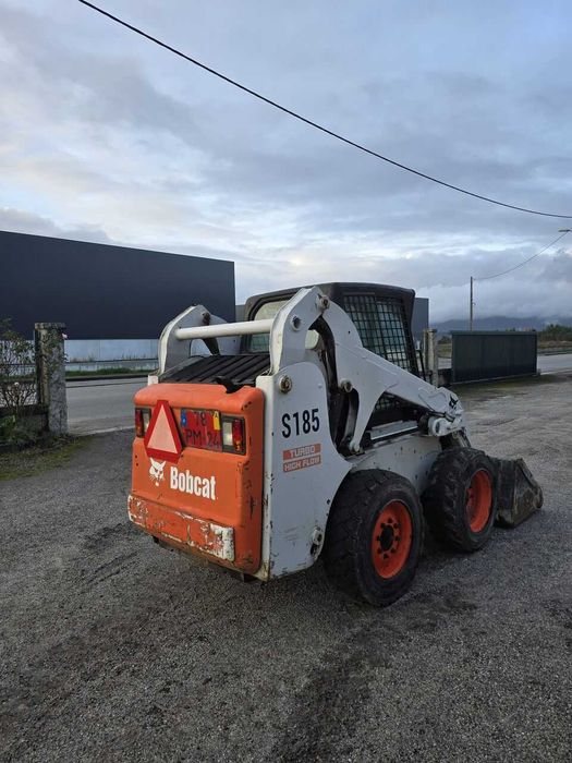 Mini Pá Carregadora Bobcat S185 - Matriculada