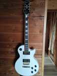 Epiphon Les Paul Custom Pro