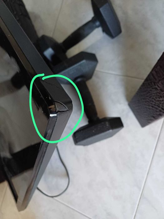 TV LED Smart Full HD Philips 32 polegadas com suporte de parede